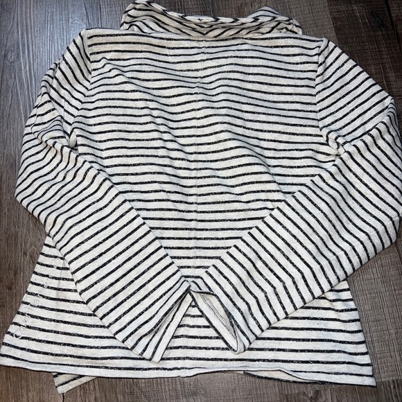 Calvin Klein Womens Small Performance Full Off-Center Zip Spread Collar jacket - Picture 6 of 7